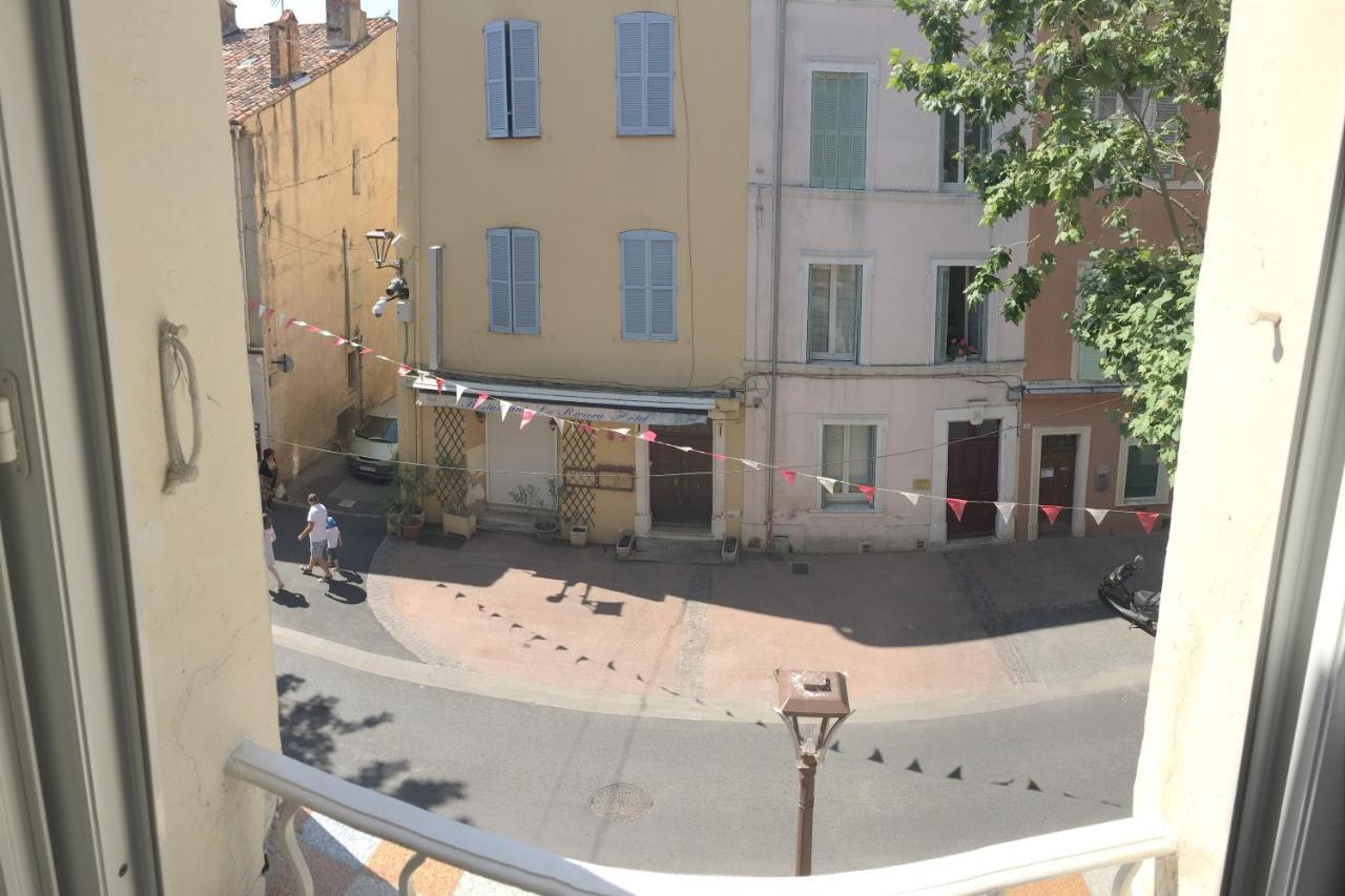 Excellent Studio au cœur historique de Fréjus Exterior foto